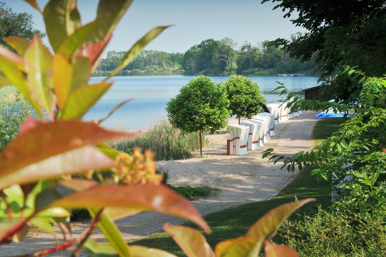Bernstein Acamed Resort Nienburg  Exterior photo
