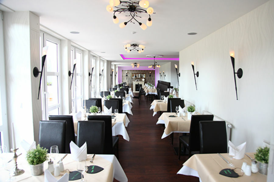 Bernstein Acamed Resort Nienburg  Exterior photo